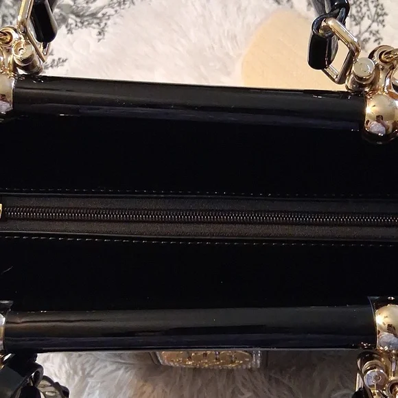 Julia & Michael EUC Patent Handbag - Picture 7 of 16